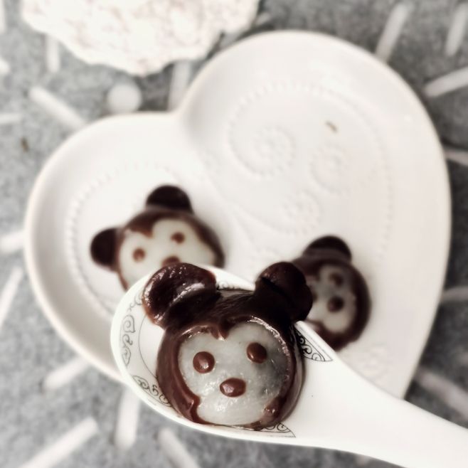 Mickey mouse sesame dumpling by Kexin